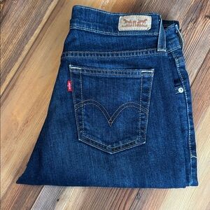 Levi’s 505 Straight Leg Jeans Size 27x32 Medium Wash